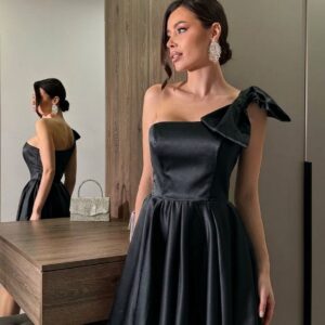 One-Shoulder Bow Mini Dress